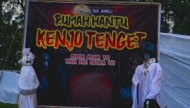 Bikin Merinding Rumah Hantu Kenjo Tenget Tawarkan Sensasi Horor Outdoor Berkonsep Labirin 