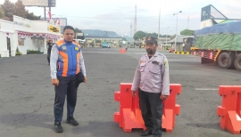 Jelang Akhir Tahun, Arus Lalu Lintas di Pelabuhan ASDP Ketapang Terpantau Lancar Dishub Banyuwangi Ingatkan Pr