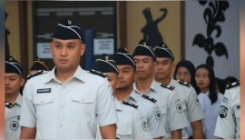 Kalapas Banyuwangi Sematkan Tanda Pangkat Baru: Semakin Tinggi Pangkat, Semakin Besar Tanggung Jawabnya