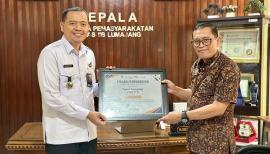 Lapas Lumajang Raih Peringkat 2 IKPA Kategori Pagu Sedang, Penghargaan Diserahkan Langsung oleh Kepala KPPN Je