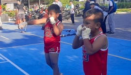 Petinju Cilik Meriahkan Kejuaraan Tinju Amatir Se-Jawa Bali di Banyuwangi