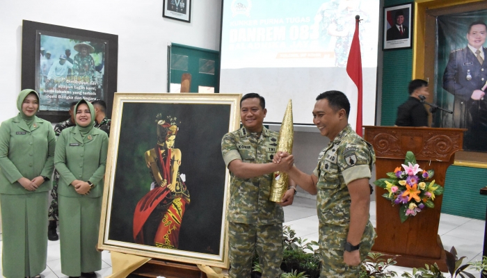 Danrem 083/Baladhika Jaya Titip Pesan Kehormatan dan Jati Diri Prajurit