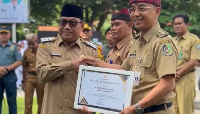 HKN Ke 61 Camat Banyuwangi Raih Penghargaan 