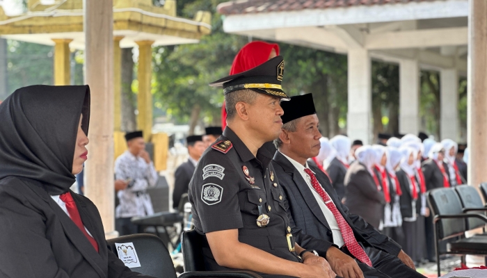 Kalapas II B Lumajang Hadiri Upacara Kebangkitan Nasional 