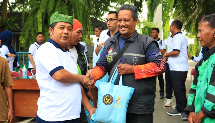 Lapas Banyuwangi Peringati Hari Bakti Kemenimipas ke Satu dengan Bagikan Paket Sembako