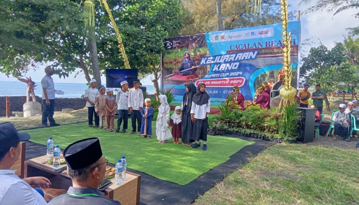 Pantai Cacalan Gelar  Lomba Kejuaraan Kano Piala bupati Cup 2024