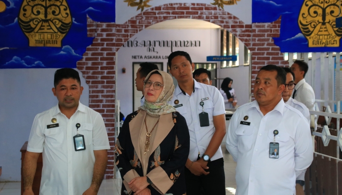 Sesitjen Kemenimipas Puji Pembinaan dan Pelayanan Dasar Warga Binaan di Lapas Banyuwangi
